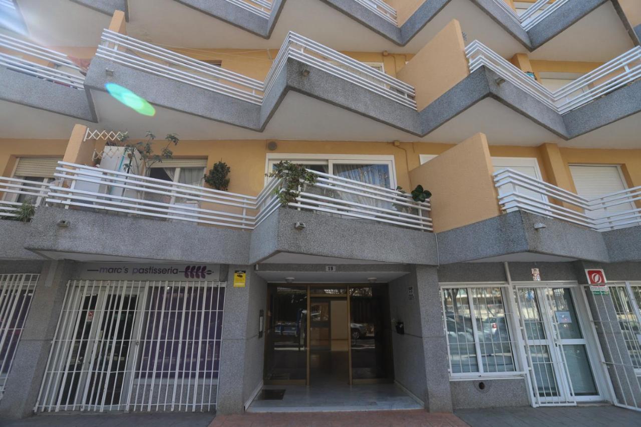 Salou Apartamento Familiar / Piscina / Zona Tranquila Apartman Kültér fotó