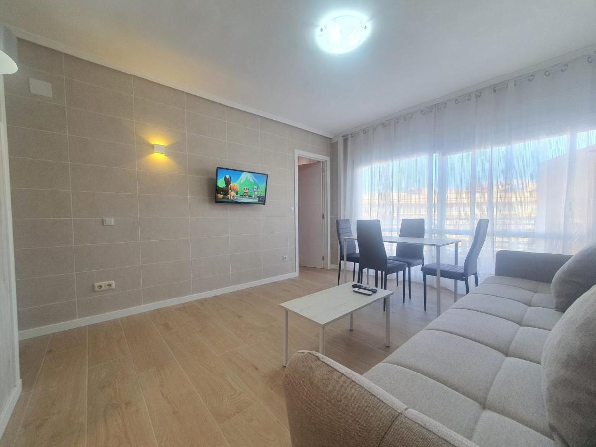 Salou Apartamento Familiar / Piscina / Zona Tranquila Apartman Kültér fotó
