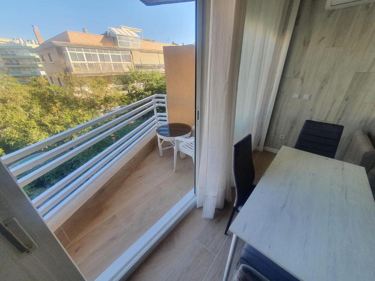 Salou Apartamento Familiar / Piscina / Zona Tranquila Apartman Kültér fotó