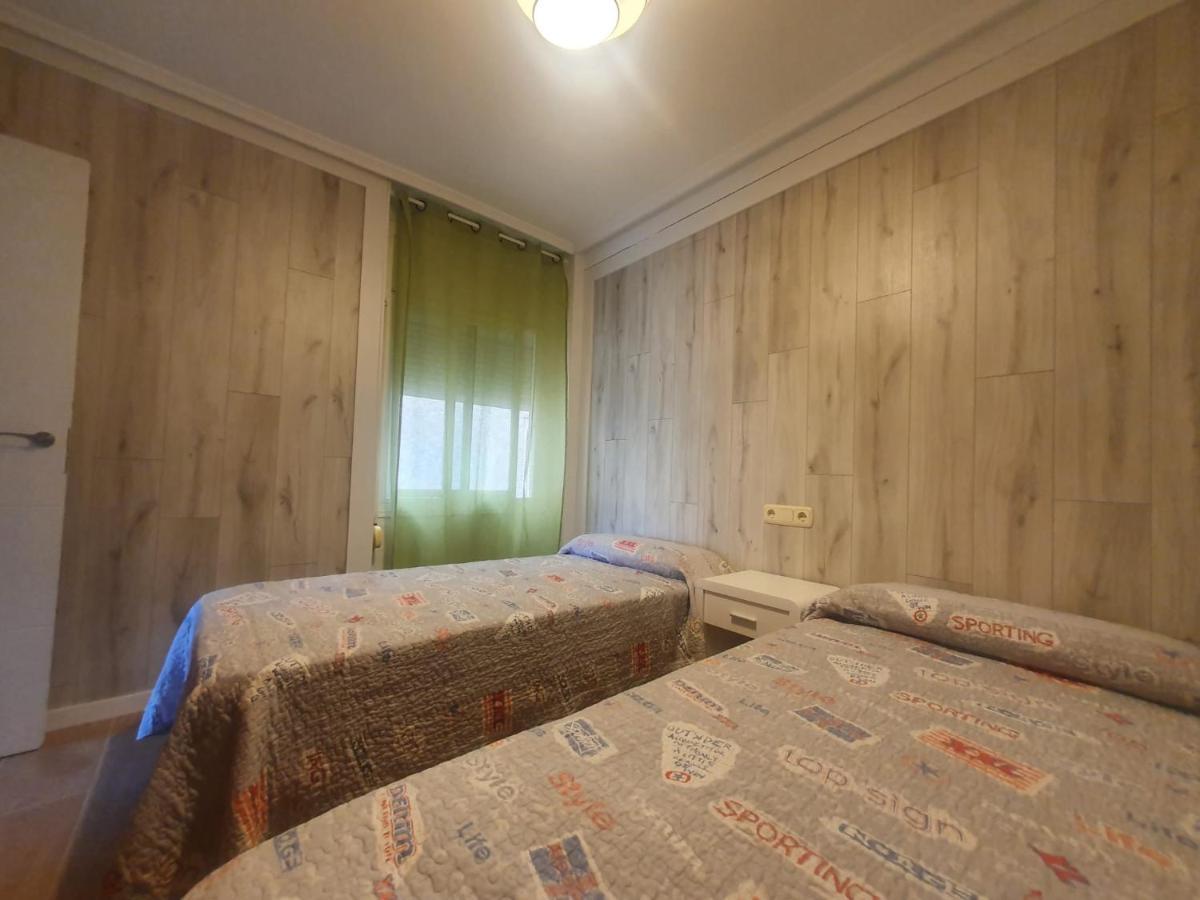 Salou Apartamento Familiar / Piscina / Zona Tranquila Apartman Kültér fotó